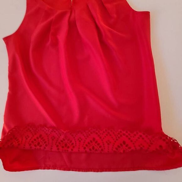 Banana Republic Womens Pleated Neckline Laser Cut Border Red Sleeveless Top Medi - Picture 11 of 12